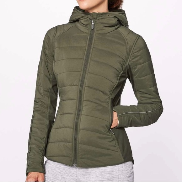 Lululemon Extra Mile Jacket, green, Size 2, New with Tag! - Picture 10 of 10